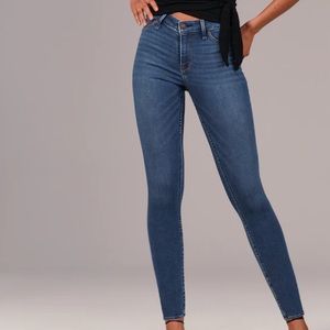 Mid Rise Jean Leggings